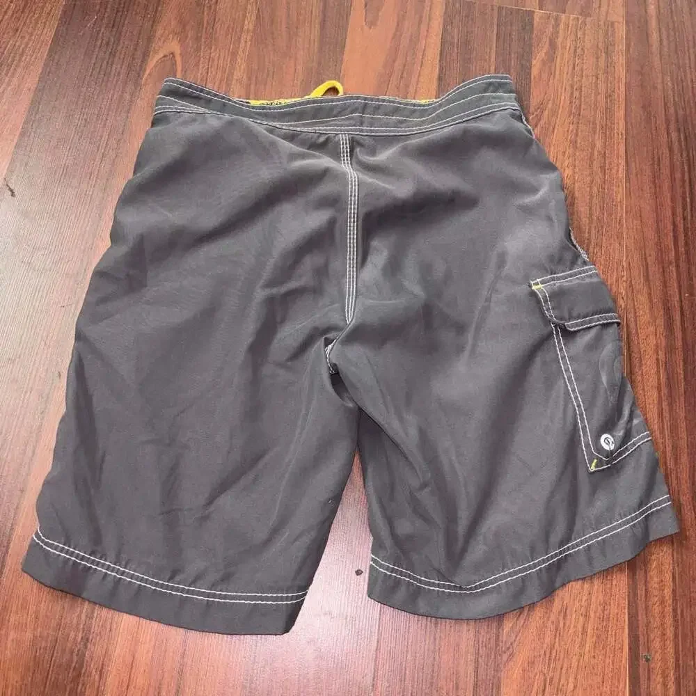 Billabong gray yellow